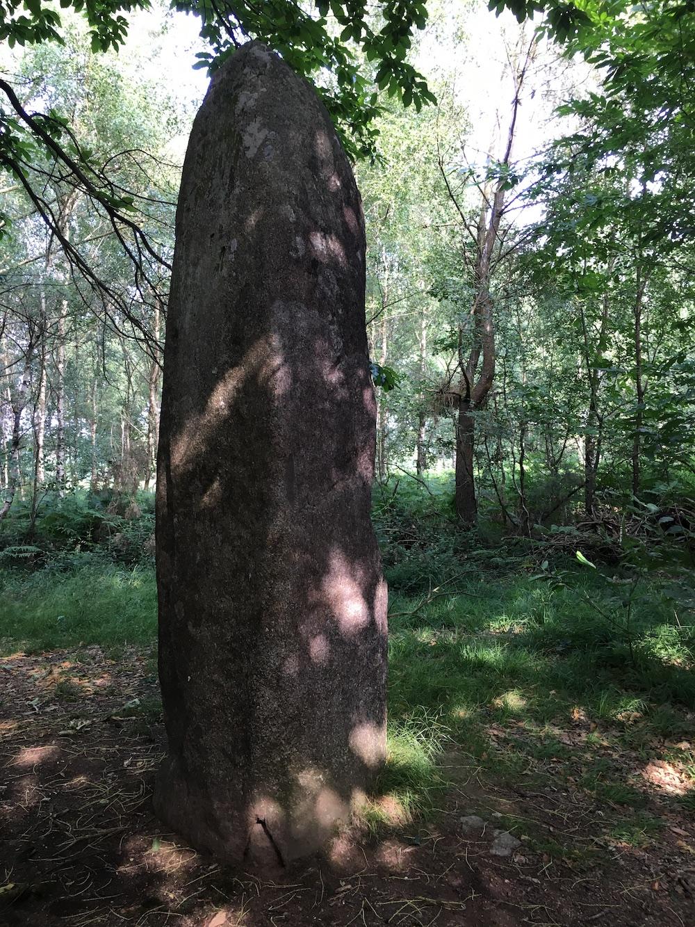 10 menhir