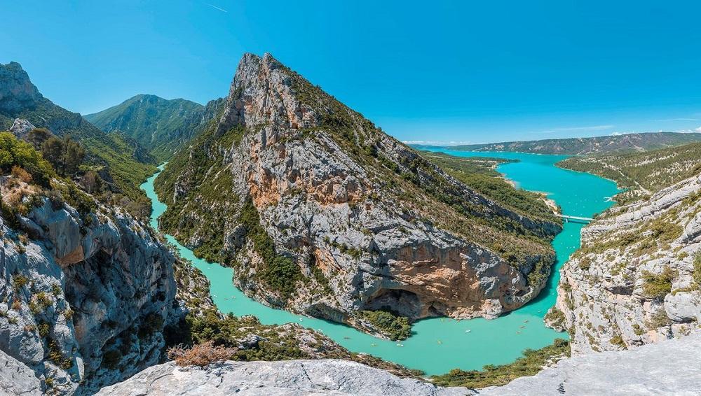 Vue aiguines depuis gorges